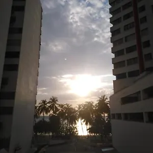 Rodadero Caribean 213 , Santa Marta (Magdalena) Colombia