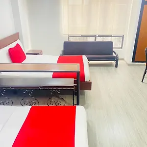 Amoblado De Un Solo Ambiente- Quinta Paredes Corferias , Bogotá Colombia